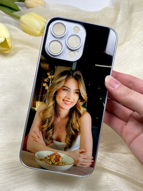 Memorable Captivating Moments: Phone Case Personalized with Pics